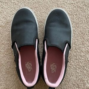 Youth vans size us 4 hardly worn